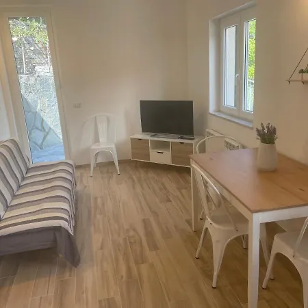 Деревянный коттедж Ca Di Giaco Монелья